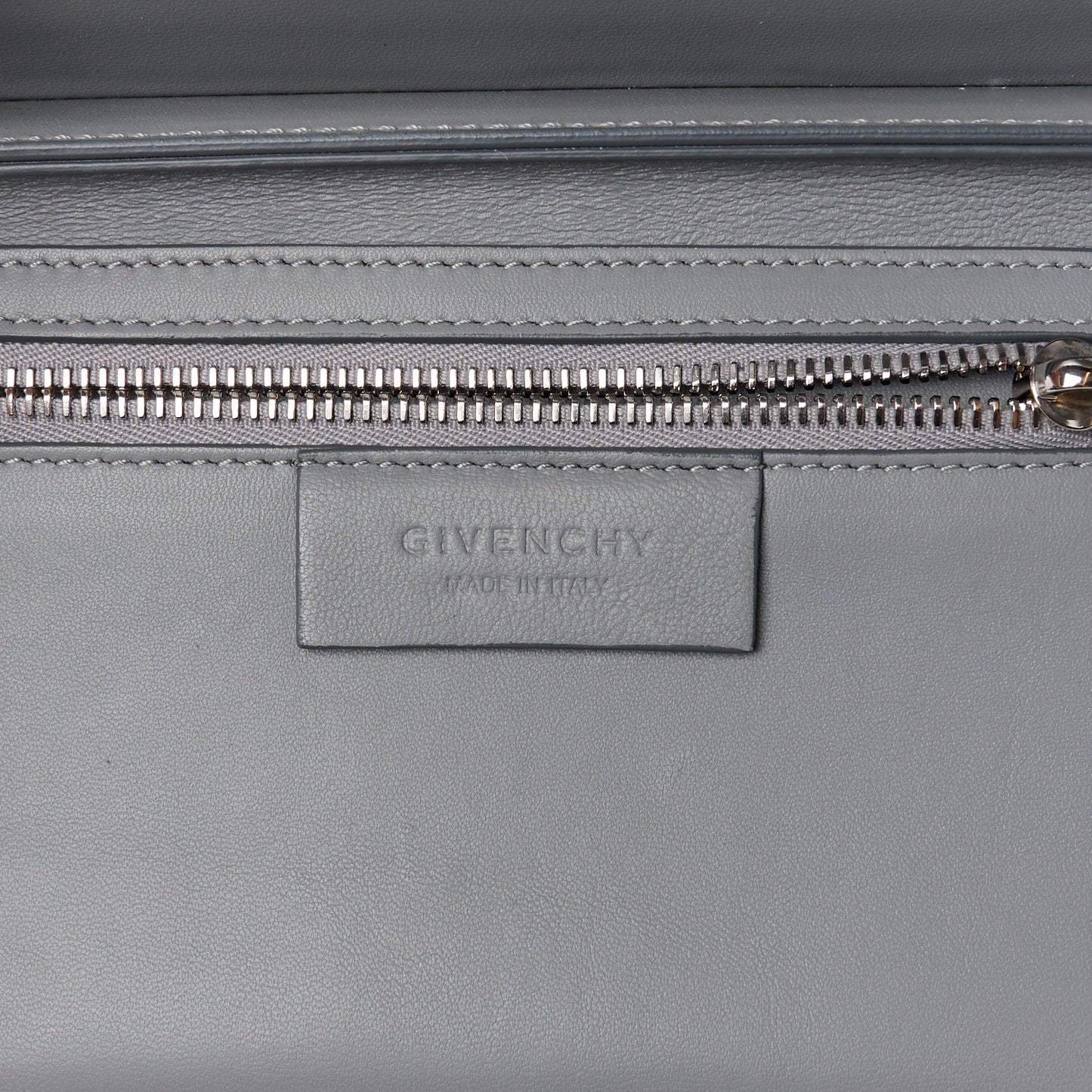 Calfskin Medium Bow Cut Shoulder Bag Pearl Grey