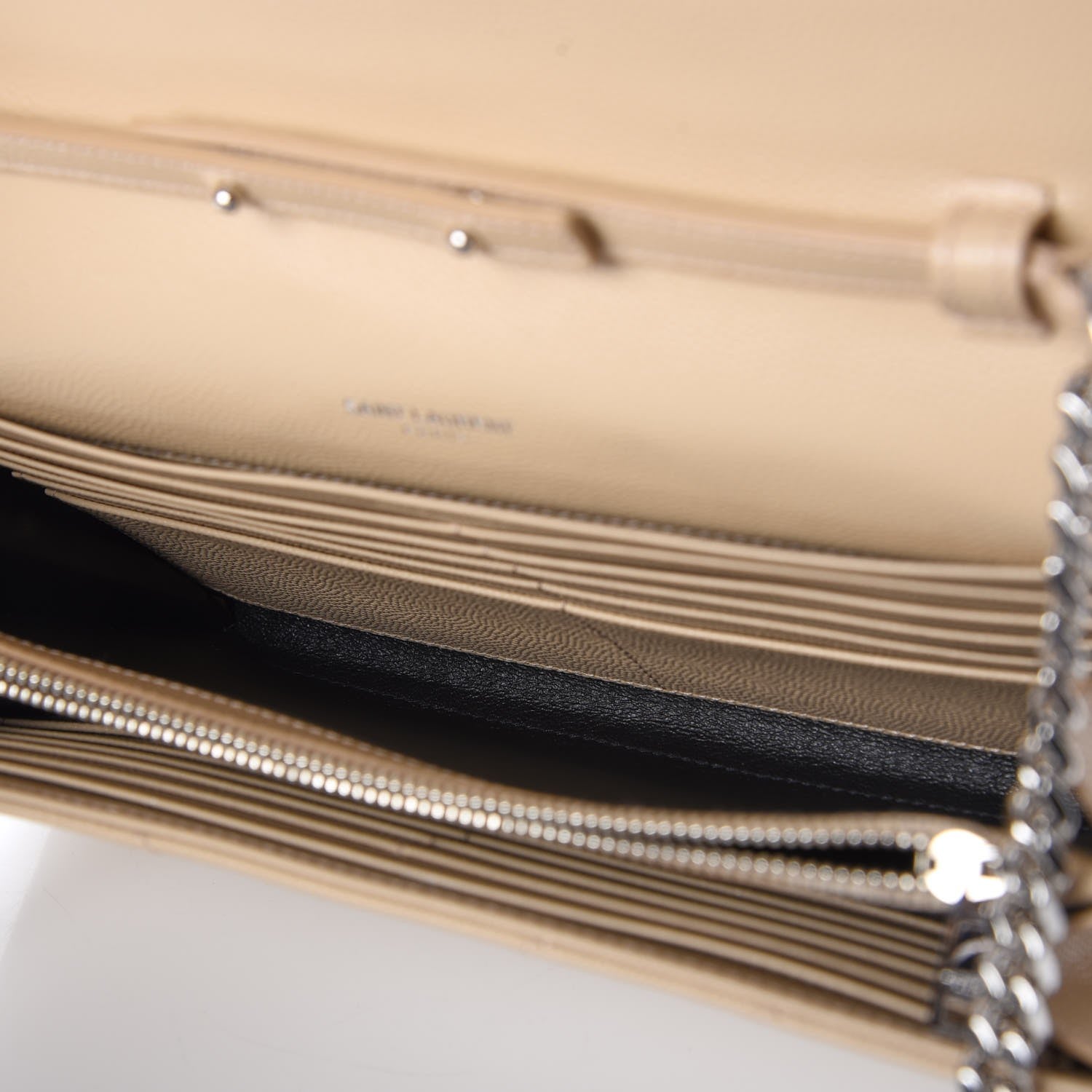 Saint Laurent Grain De Poudre Matelasse Chevron Monogram Chain Wallet Nude Powder 5 of 9