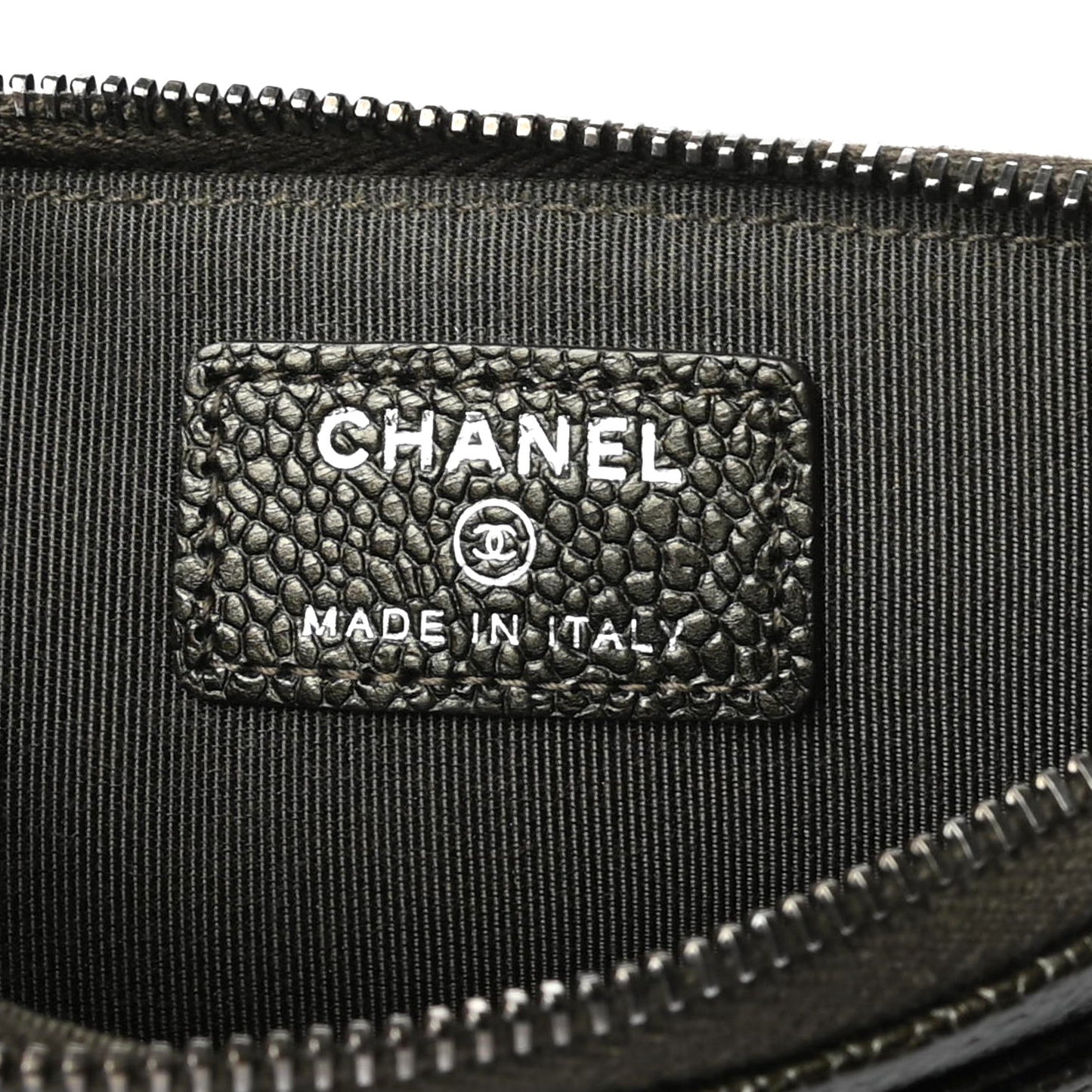 Caviar Quilted Classic Zip Pouch Dark Green