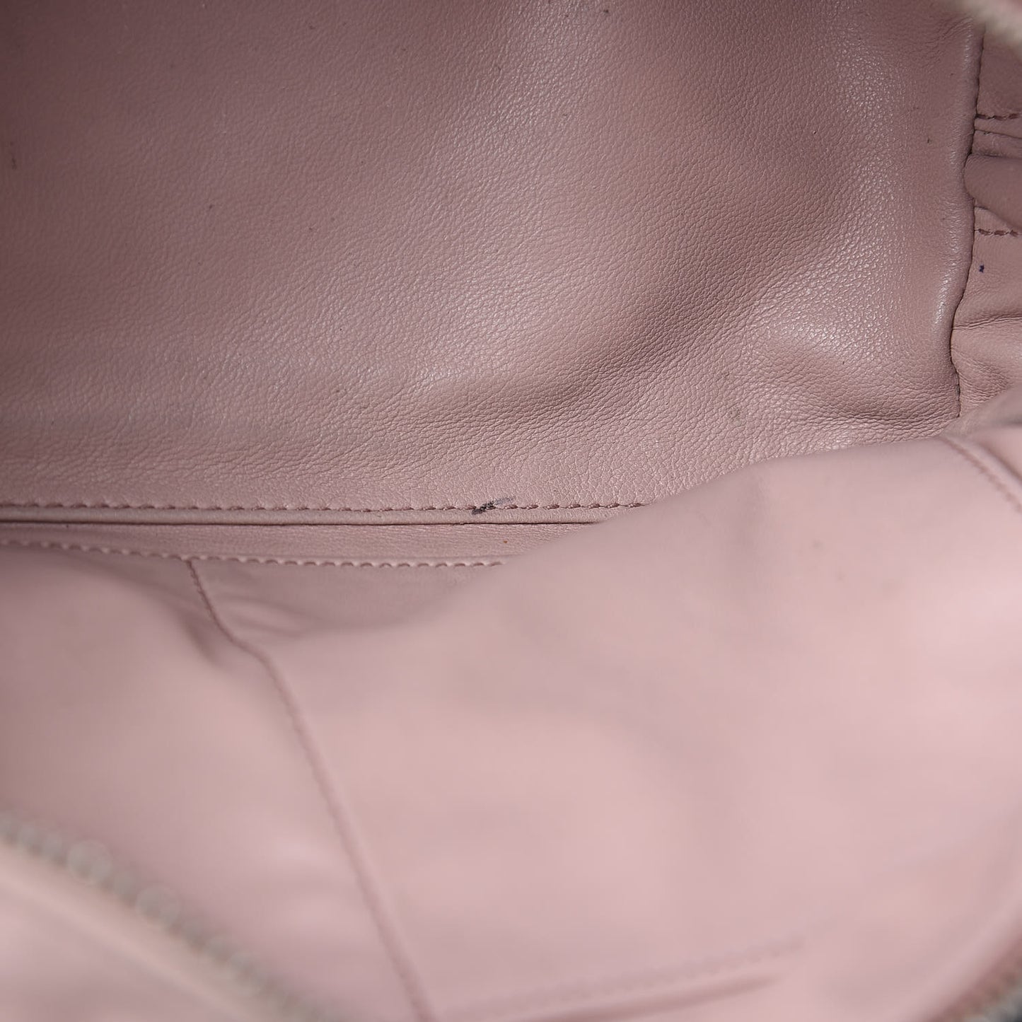 Soft Calf Medium Inside Tote Black Mughetto