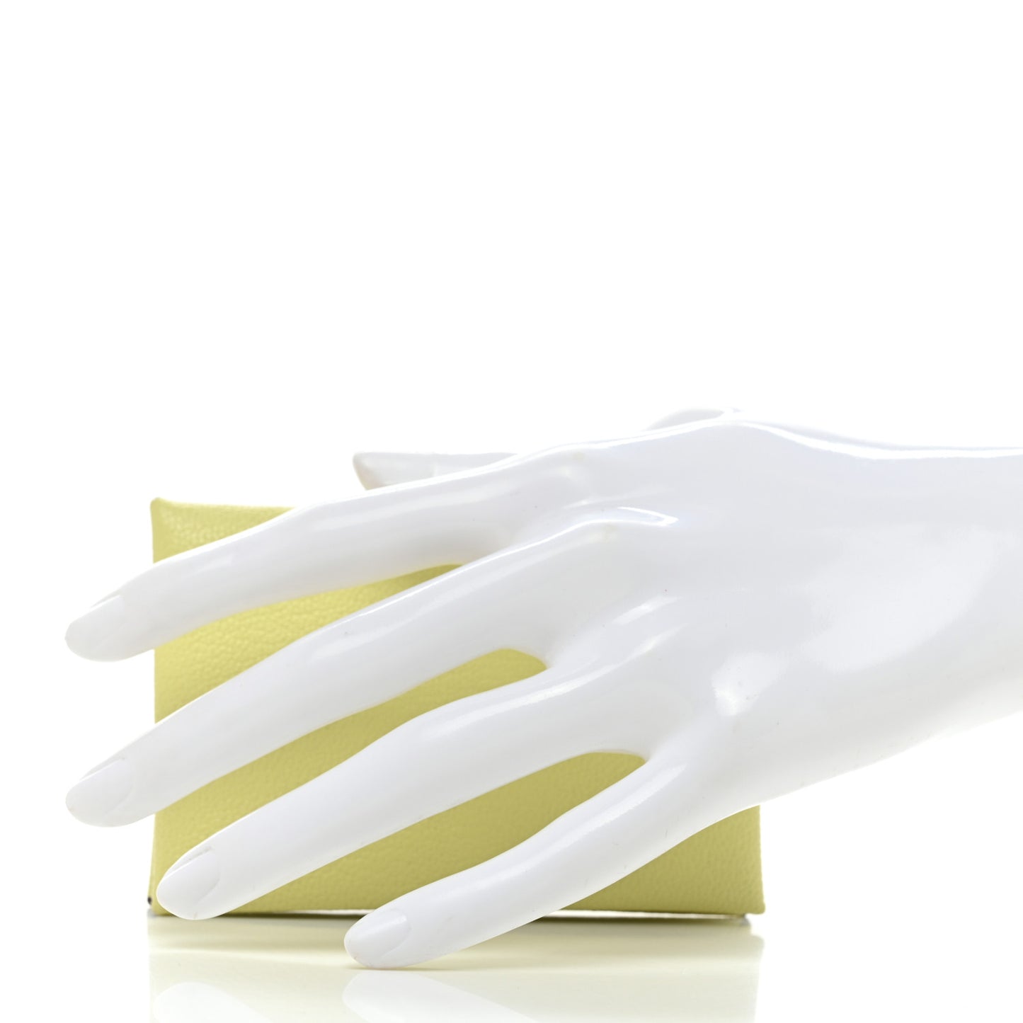 Chevre Mysore Verso Calvi Card Case Jaune Bourgeon Nata