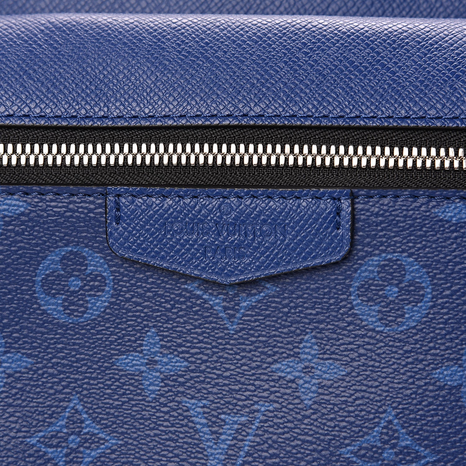 Louis Vuitton Taiga Monogram Outdoor Messenger Cobalt 8 of 11