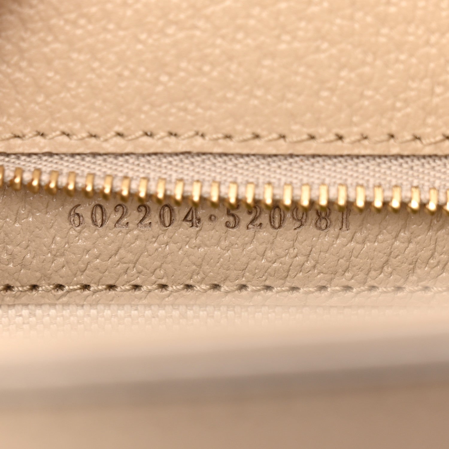 Gucci GG Supreme Monogram Textured Dollar Calfskin Horsebit 1955 Shoulder Bag Beige Mystic White Oatmeal 7 of 15