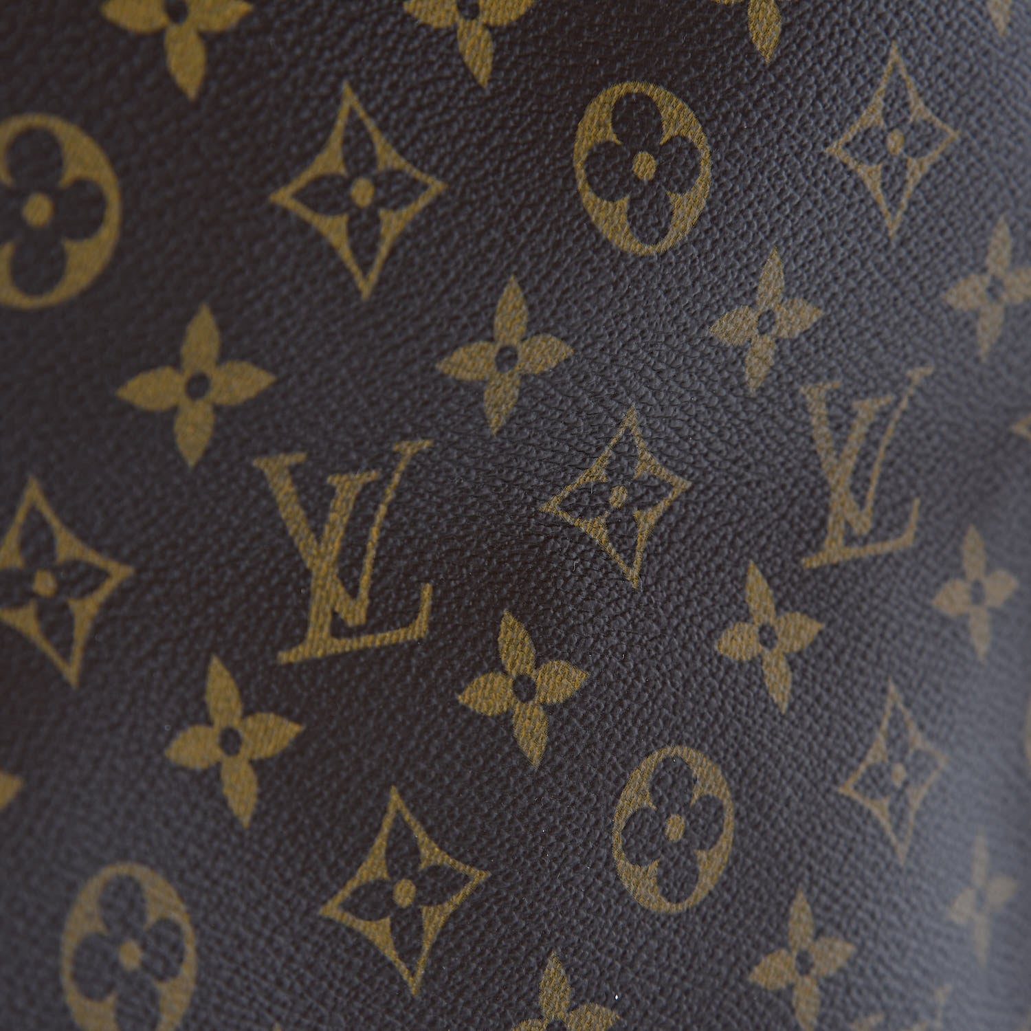 Louis Vuitton Monogram Artsy MM 8 of 13