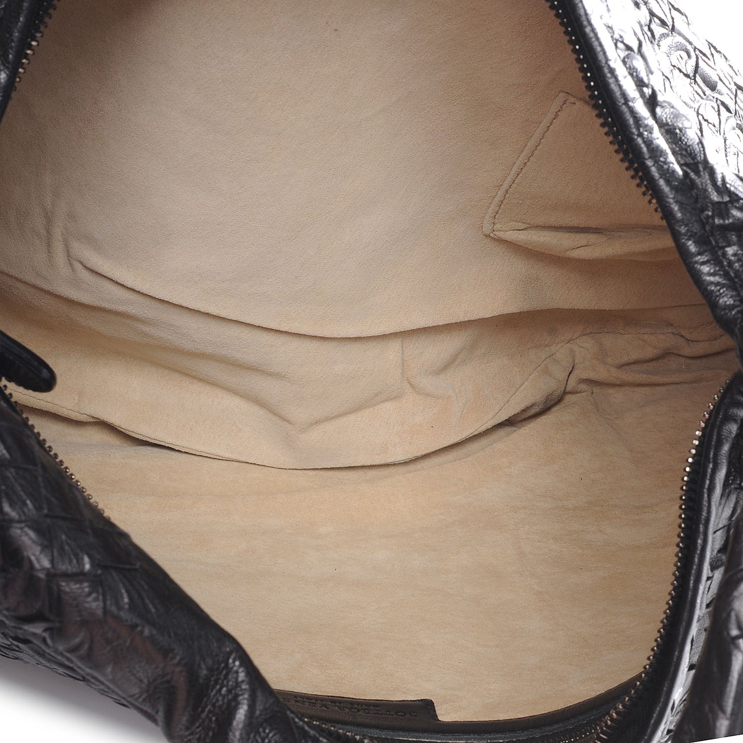 Nappa Intrecciato Embossed Medium Veneta Hobo Black