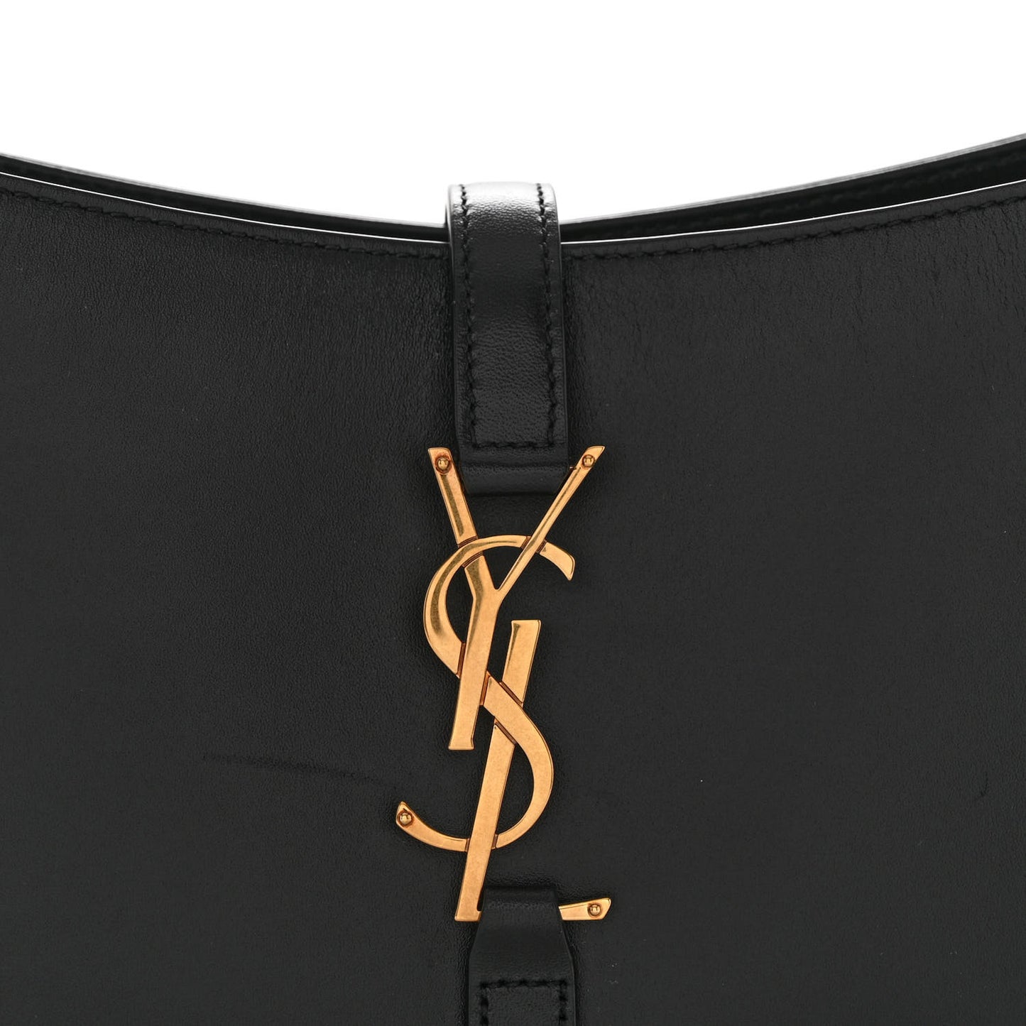 Smooth Calfskin Le 5 A 7 Hobo Black