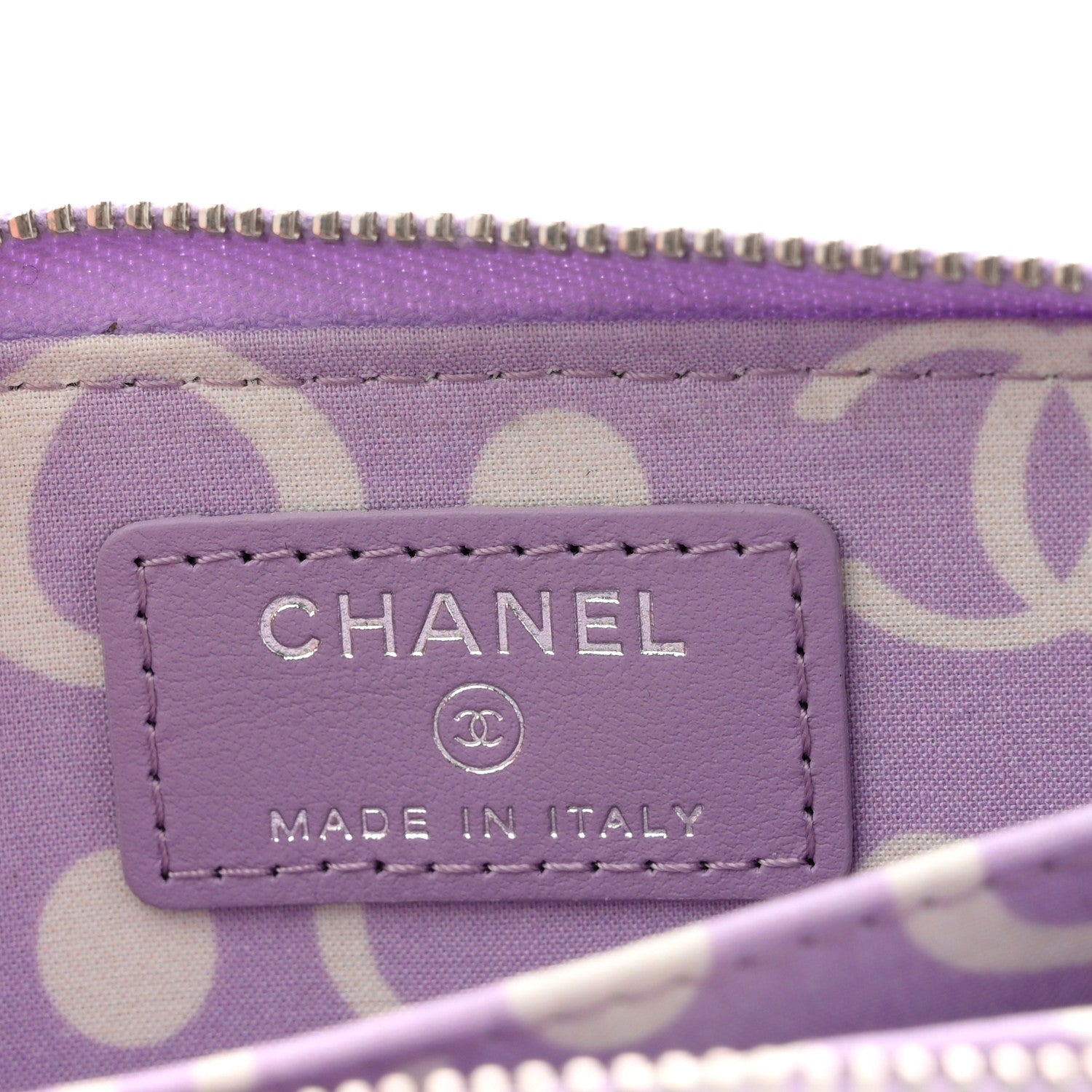 Chanel Caviar Quilted CC Logo Zip Coin Purse Purple 1864702