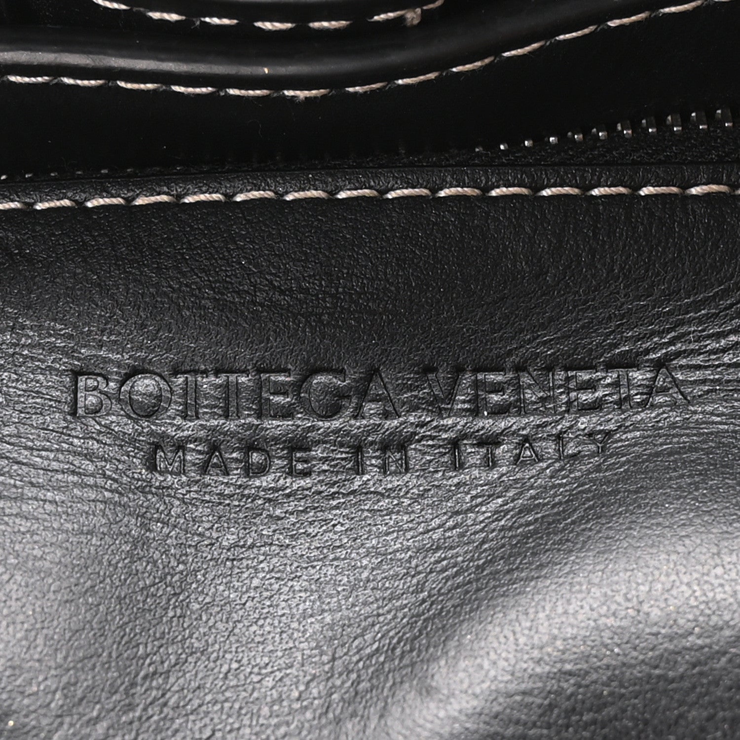 Bottega Veneta Calfskin Maxi Intrecciato Edge Stitch Cassette Crossbody Bag Black 6 of 10