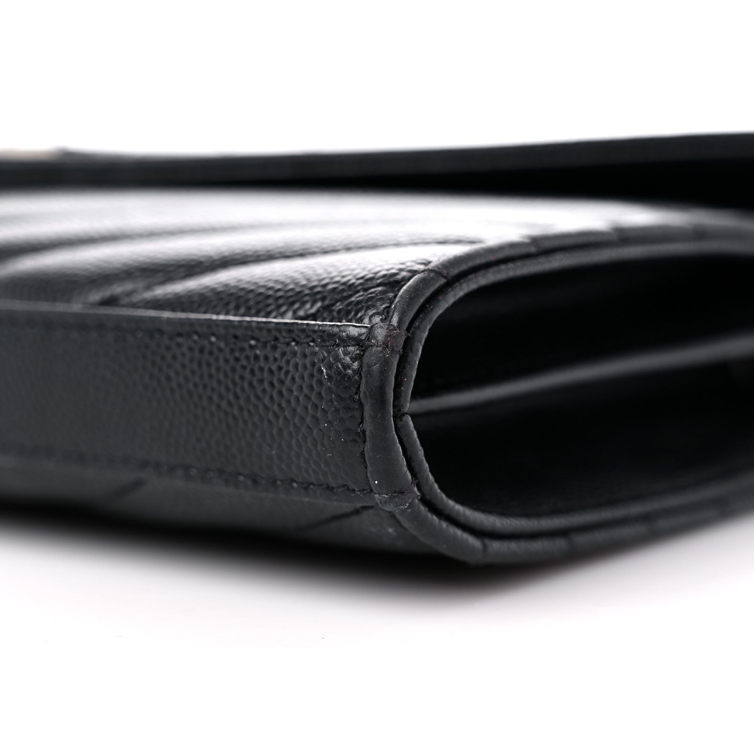 Saint Laurent Grain De Poudre Matelasse Chevron Monogram Chain Wallet Black 9 of 12