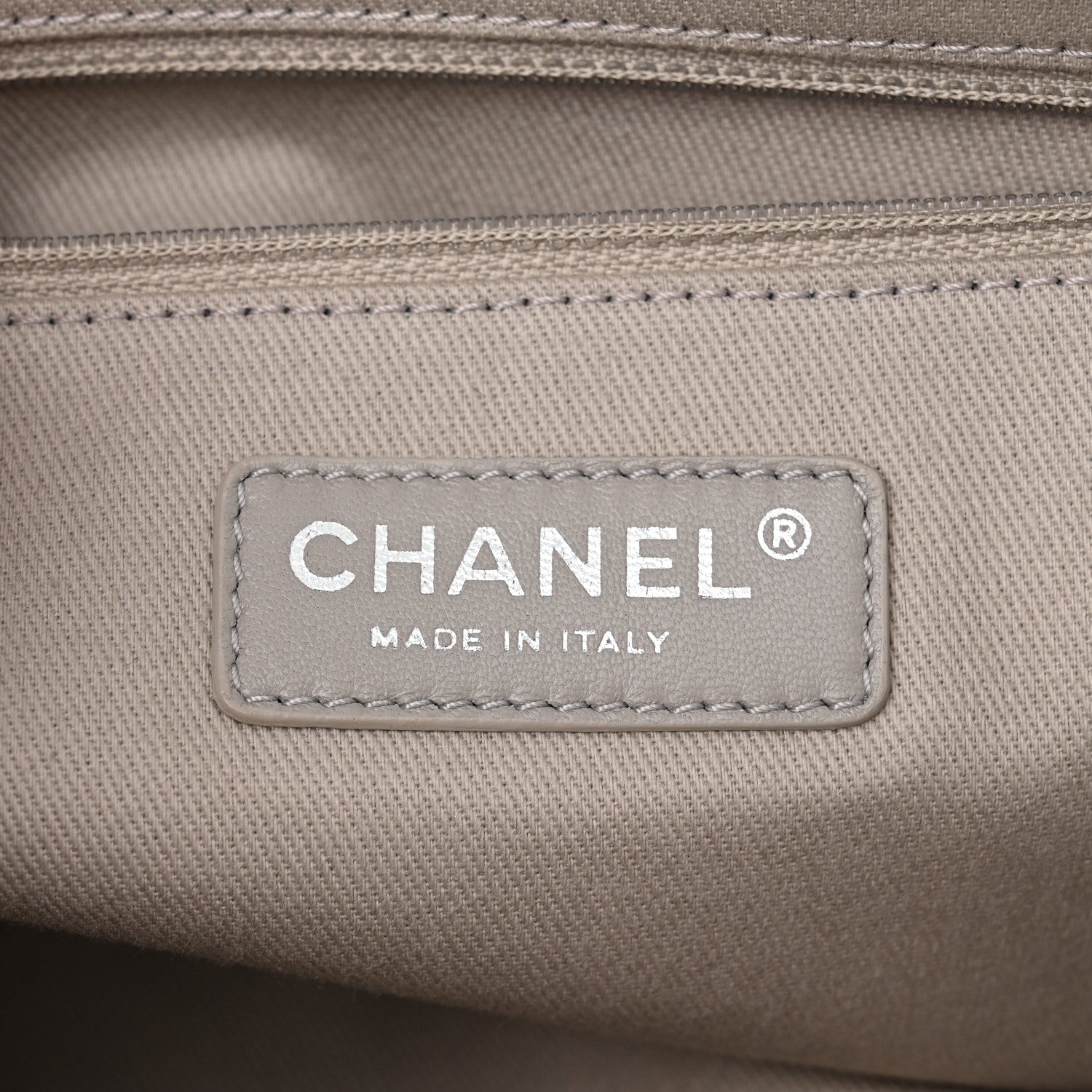 Chanel Caviar Quilted Jumbo Easy Flap Black 5 of 9