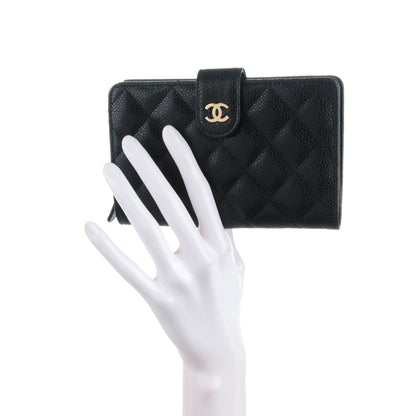Chanel Caviar Quilted Zipped Pocket Wallet Black 2 of 8