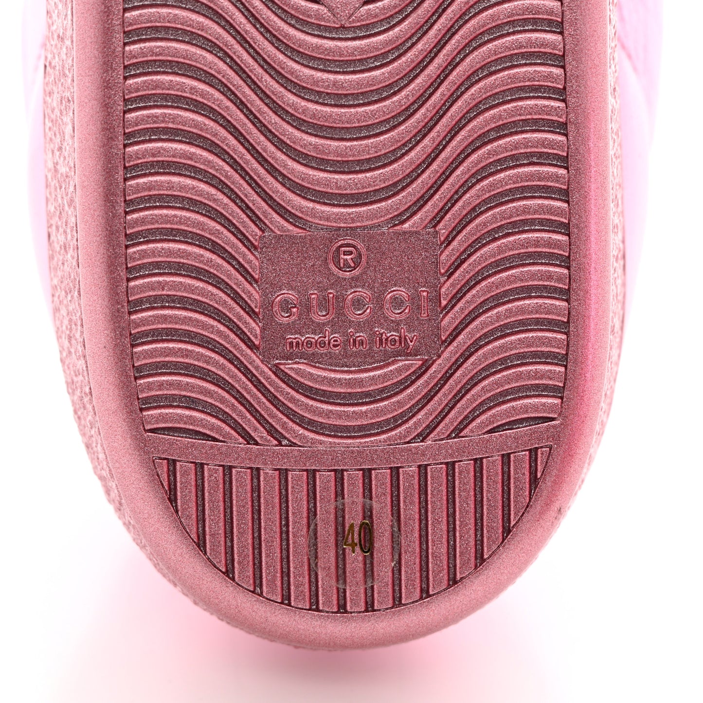 Metallic Nappa Interlocking G Perforated Womens Ace Sneakers 40 Rosa