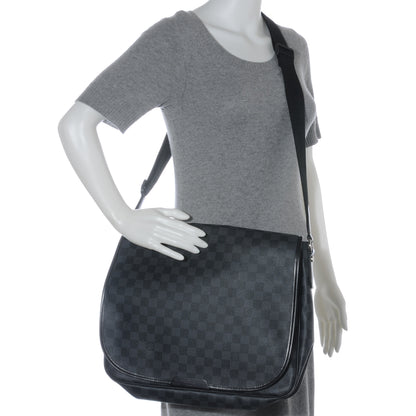 Louis Vuitton Damier Graphite Daniel GM 2 of 6