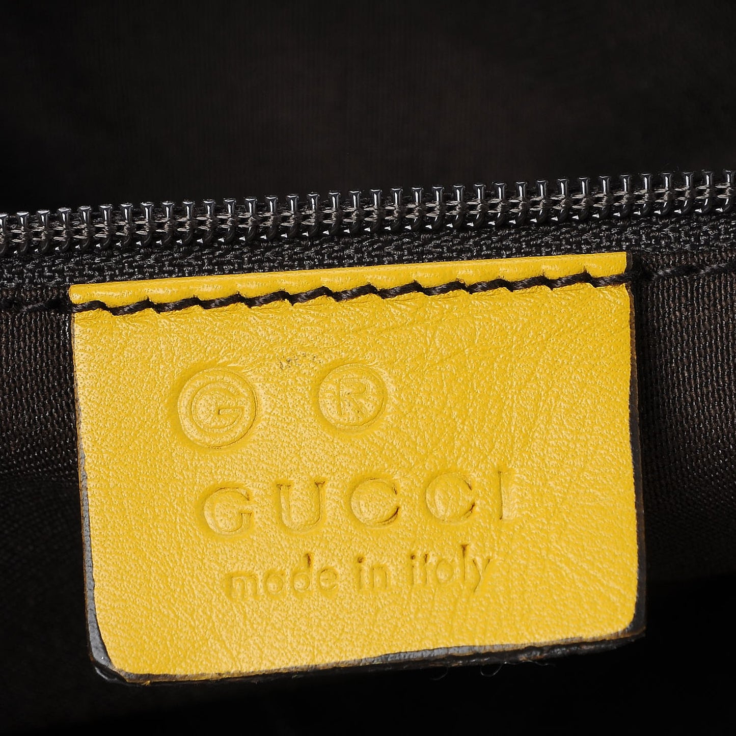 Guccissima Medium New Britt Hobo Yellow