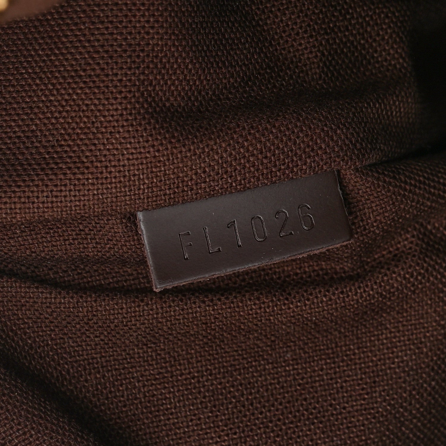 Louis Vuitton Damier Ebene Pochette Melville 7 of 10