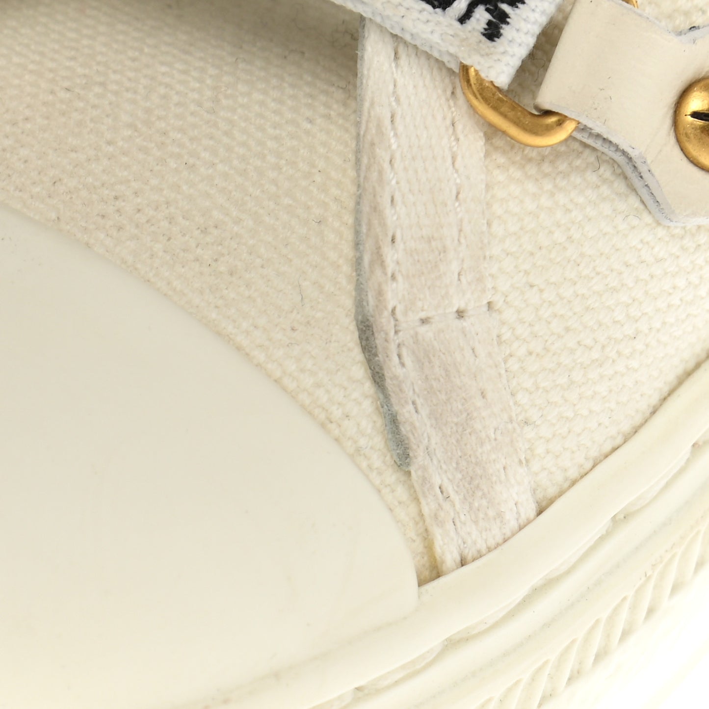 Canvas Walk 'N' Dior Low Top Sneakers 39.5 Milk