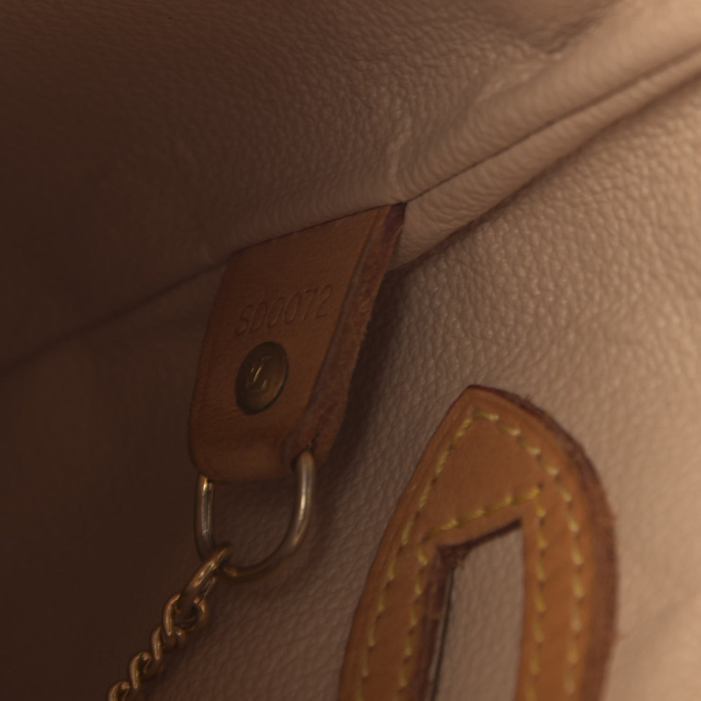 Monogram Petit Bucket 23