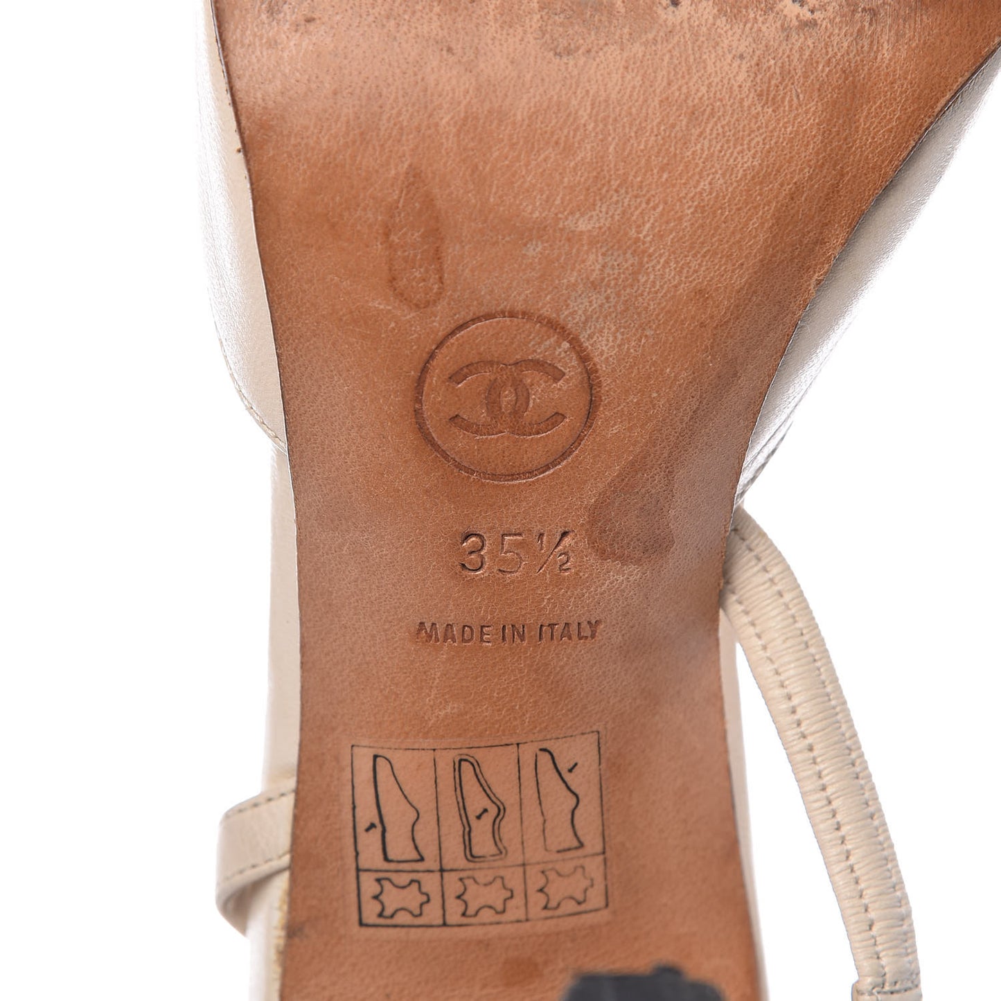 Lambskin Cap Toe CC Slingback Sandals 35.5 White Beige