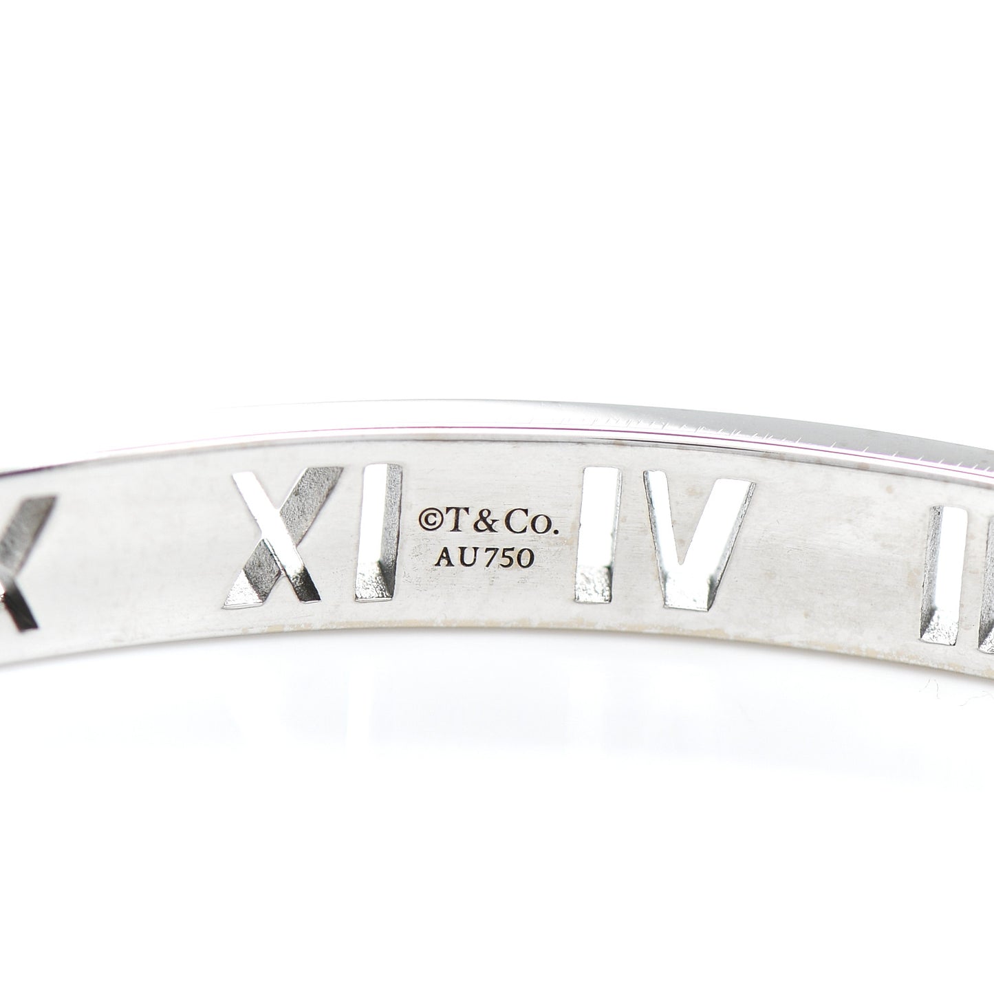 18K White Gold Diamond Atlas Pierced Hinged Bangle Bracelet