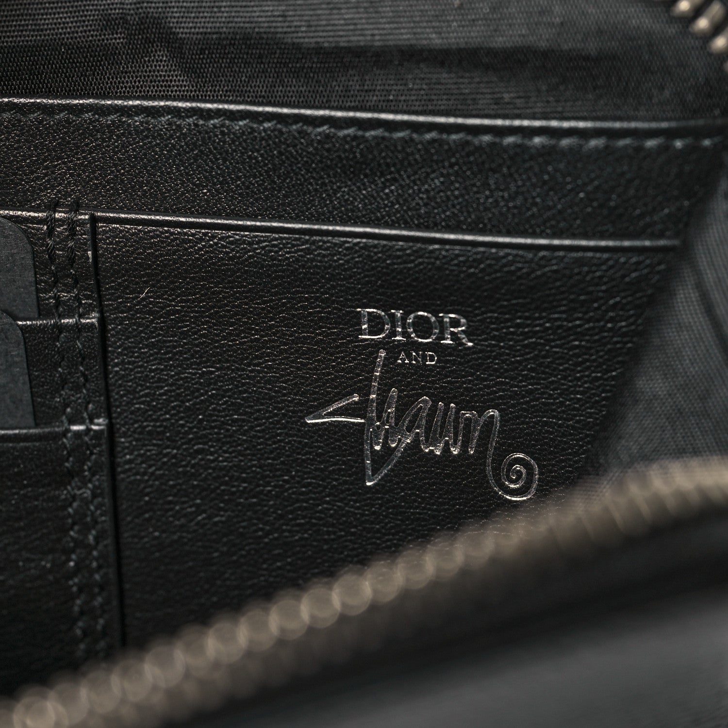 Christian Dior X SHAWN STUSSY Grained Calfskin Double Zip Crossbody Pouch Black 7 of 11