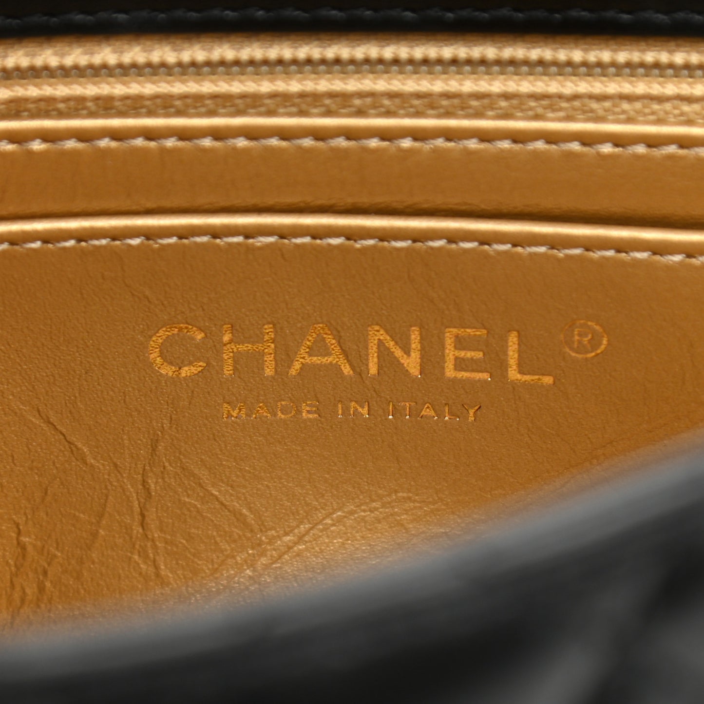 Lambskin Quilted Mini Pearl Crush Flap Black