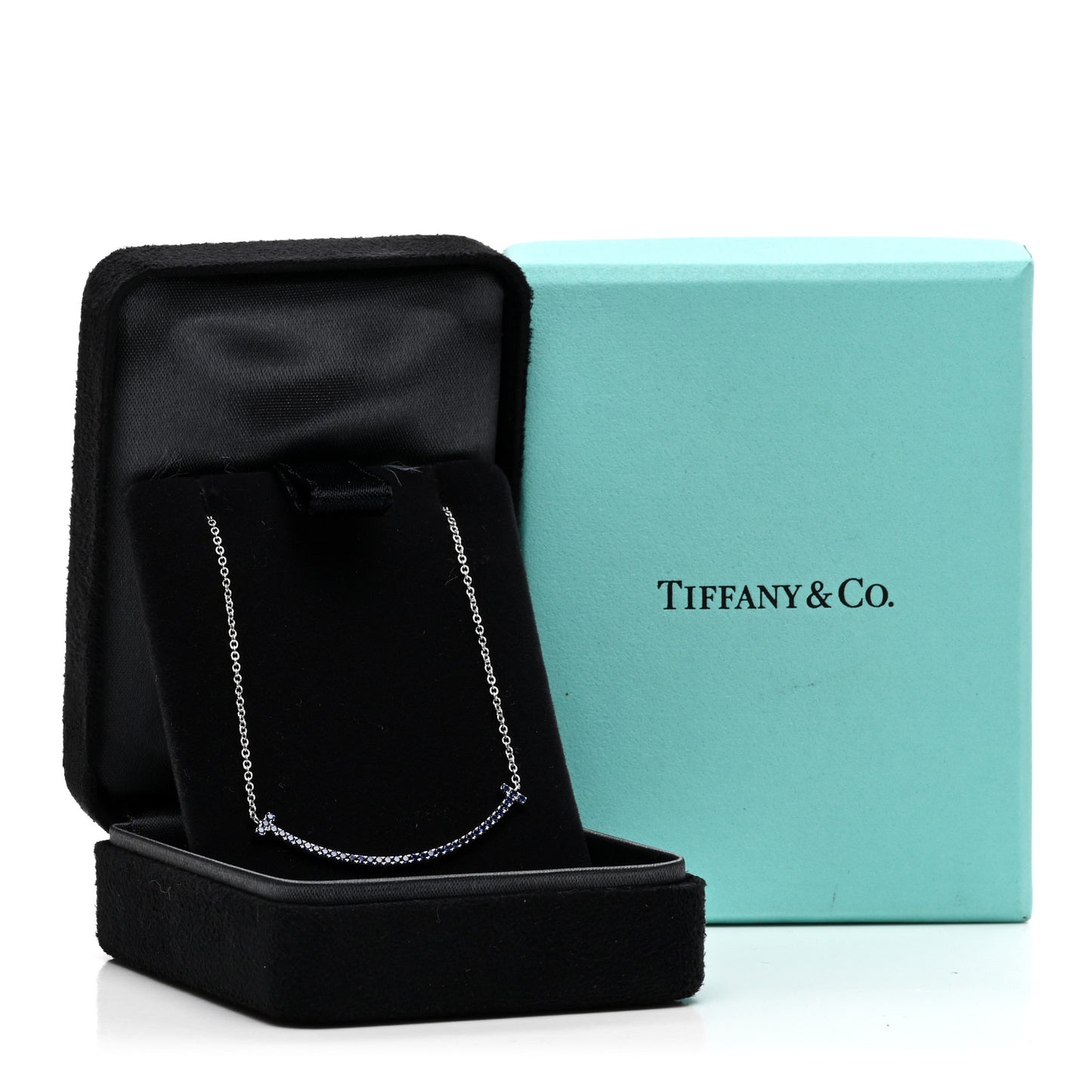 18K White Gold Blue Sapphire Small T Smile Pendant Necklace