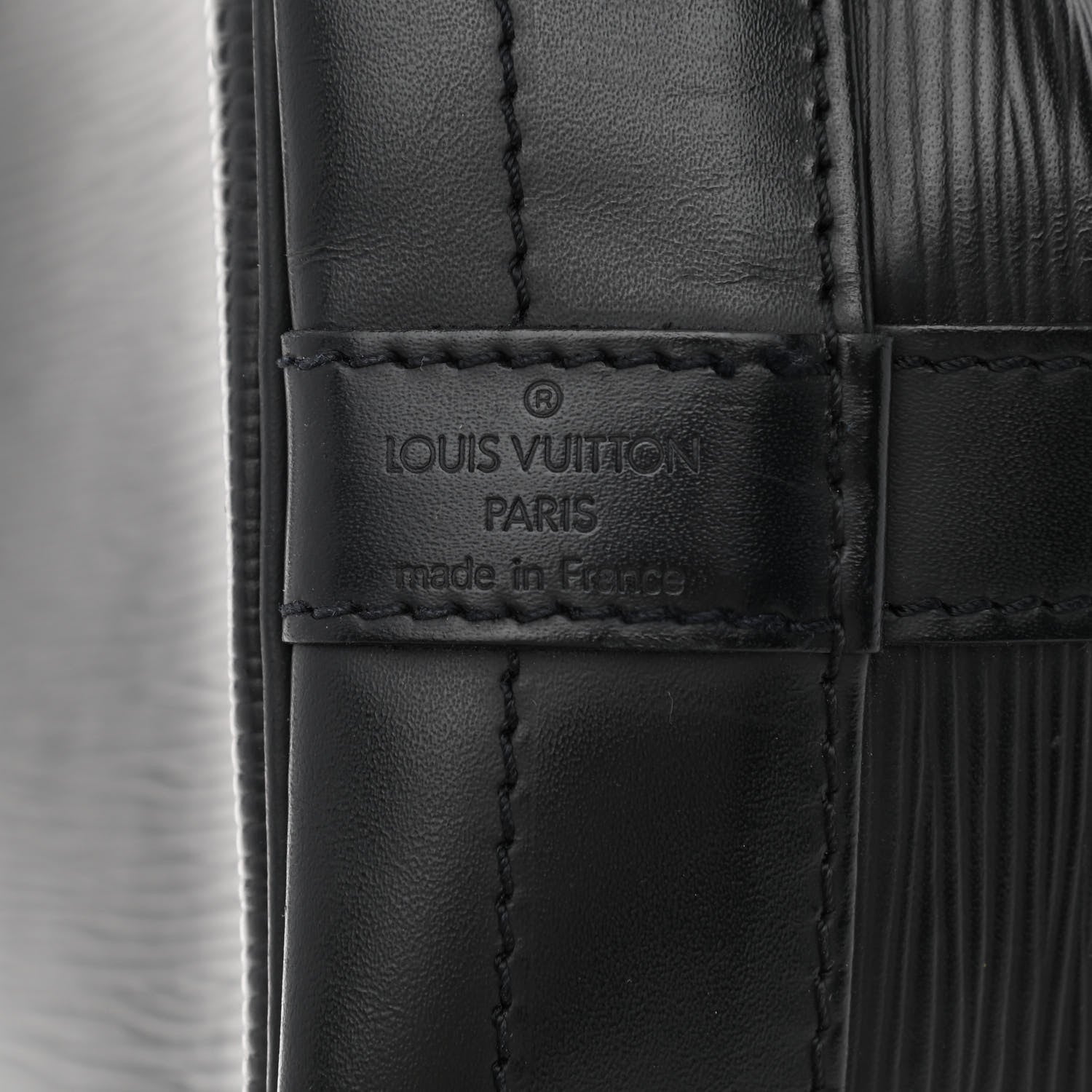 Louis Vuitton Epi Noe Black 6 of 9
