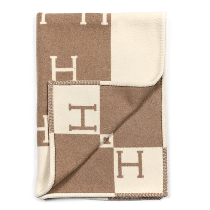 Hermes Wool Cashmere Avalon Baby Blanket Noisette Moyen White 2 of 3