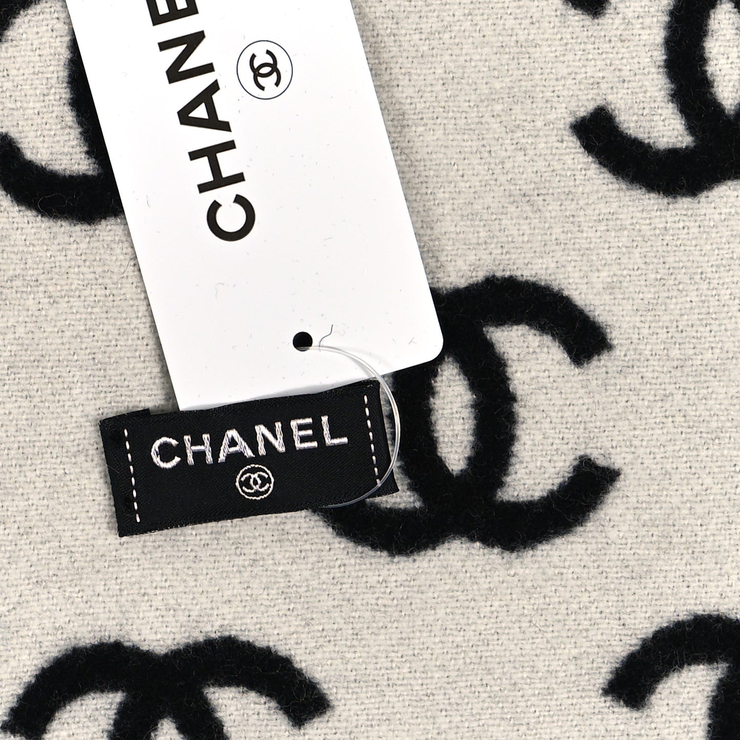 Wool Cashmere CC Scarf Black White
