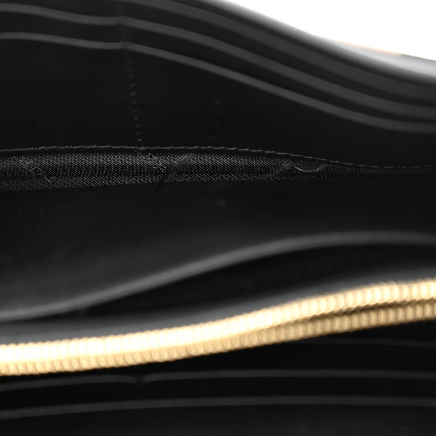 Derby Calfskin House Check Henley Wallet On Chain Black