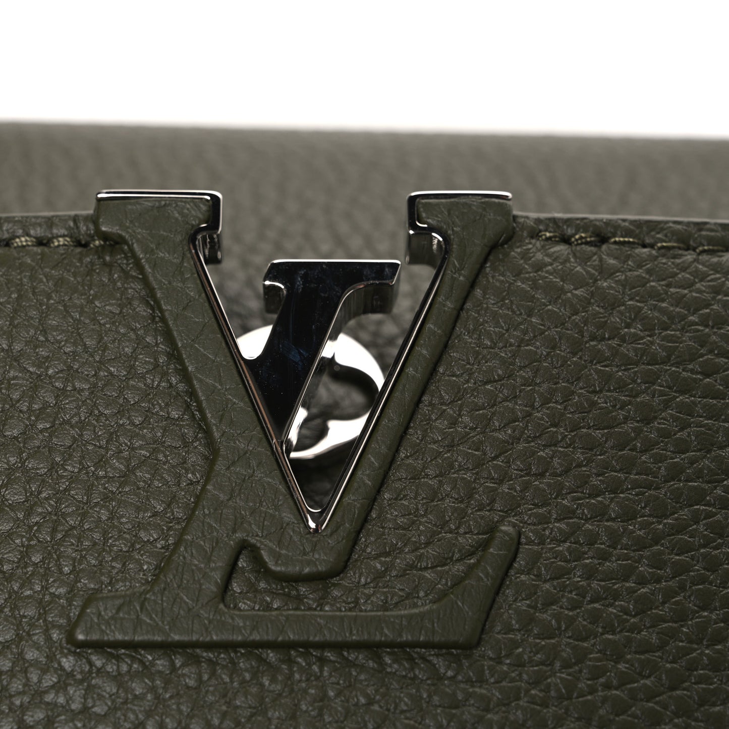 Taurillon Capucines BB Khaki