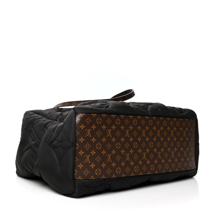 Louis Vuitton Econyl Monogram Pillow Giant Onthego GM Black 4 of 10