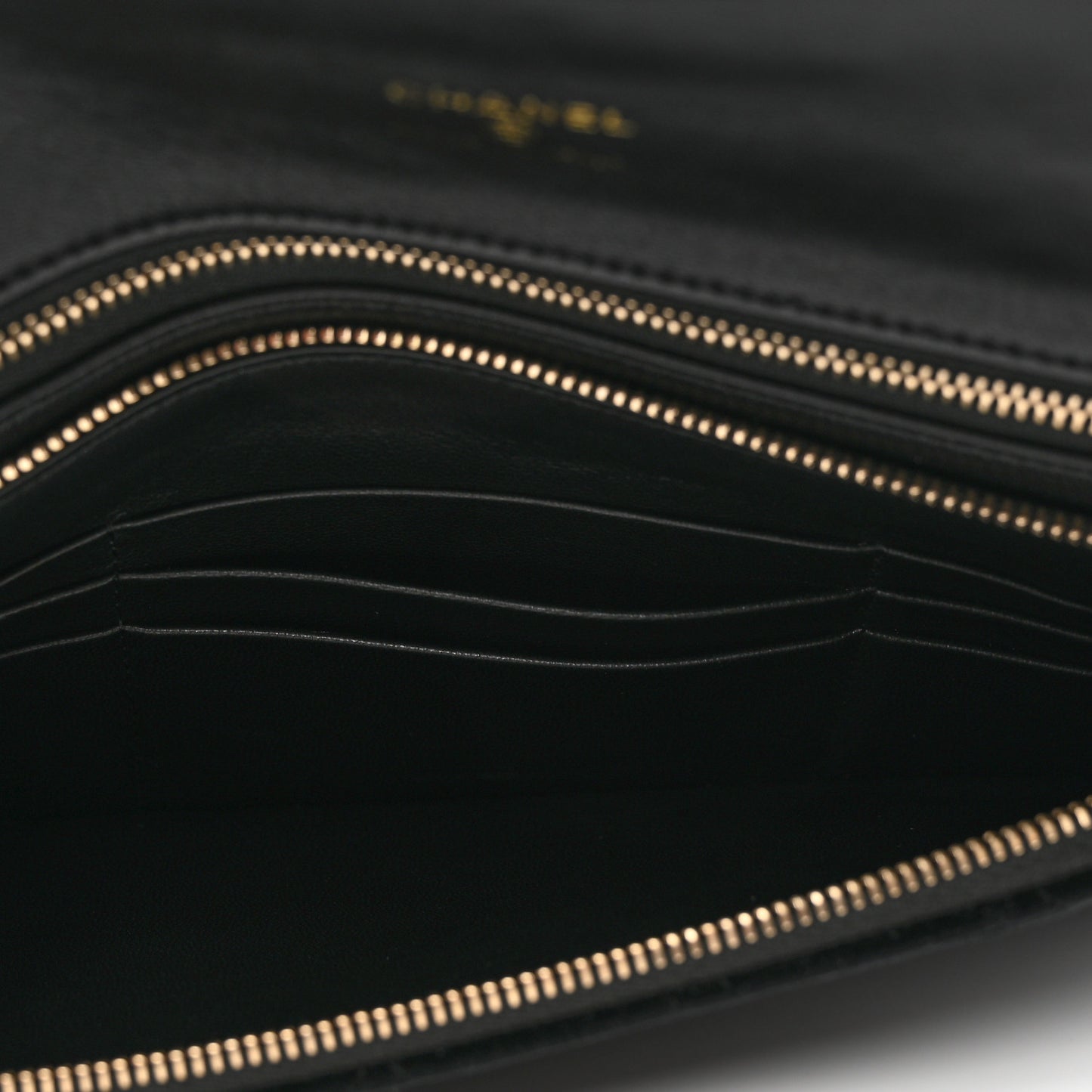 Velvet Lambskin 31 Pouch Black