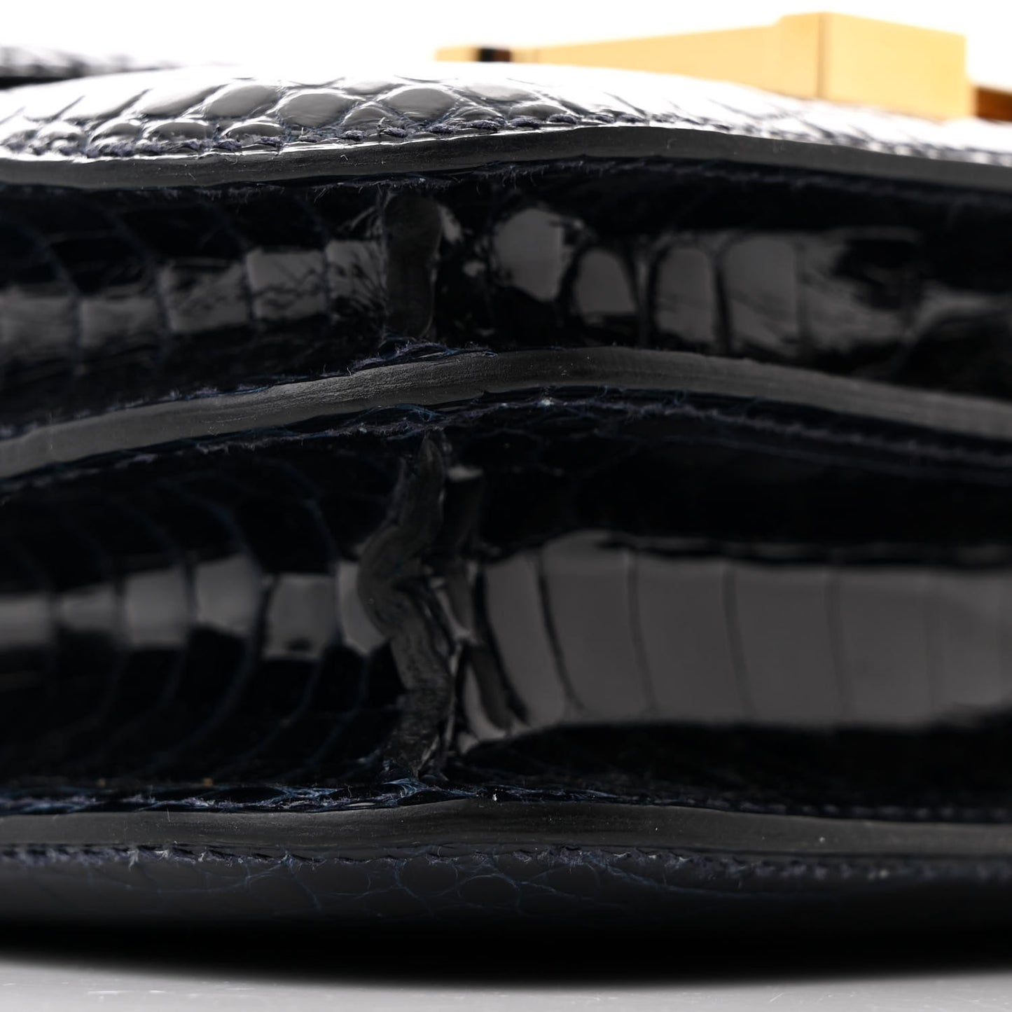 Shiny Alligator Constance 18 Bleu Baltique