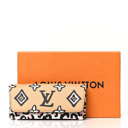 Louis Vuitton Monogram Wild at Heart Woody Glasses Case Arizona 10 of 10