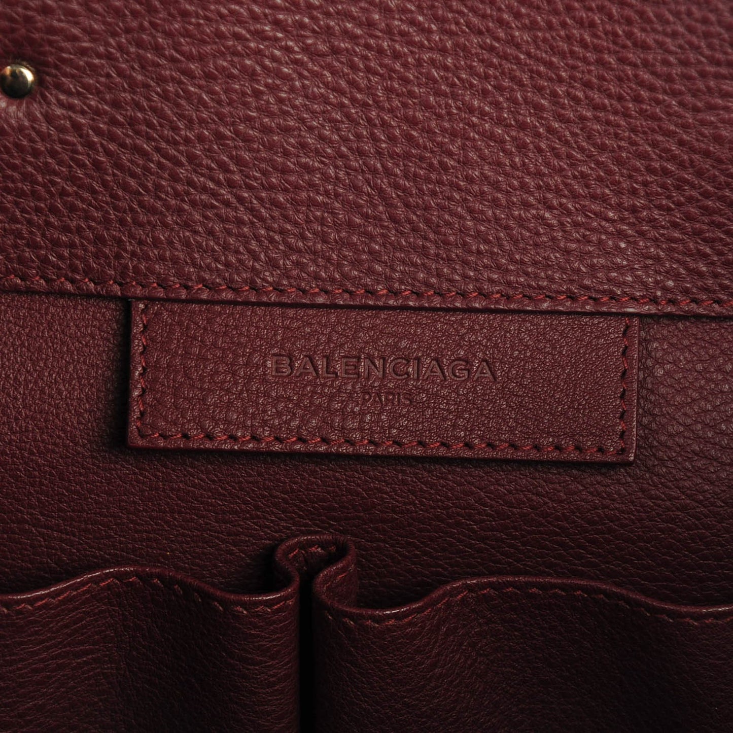 Grained Calfskin Gold Metallic Edge Hardware Papier A4 Tote Bordeaux