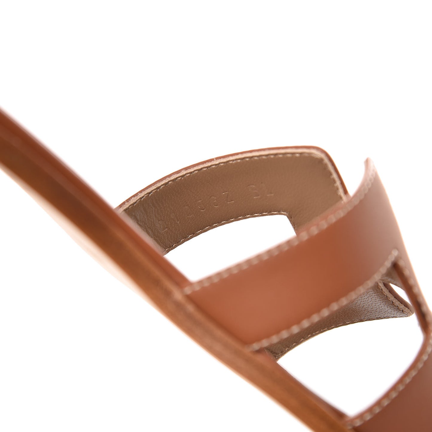 Box Calfskin Oran Sandals 36 Gold