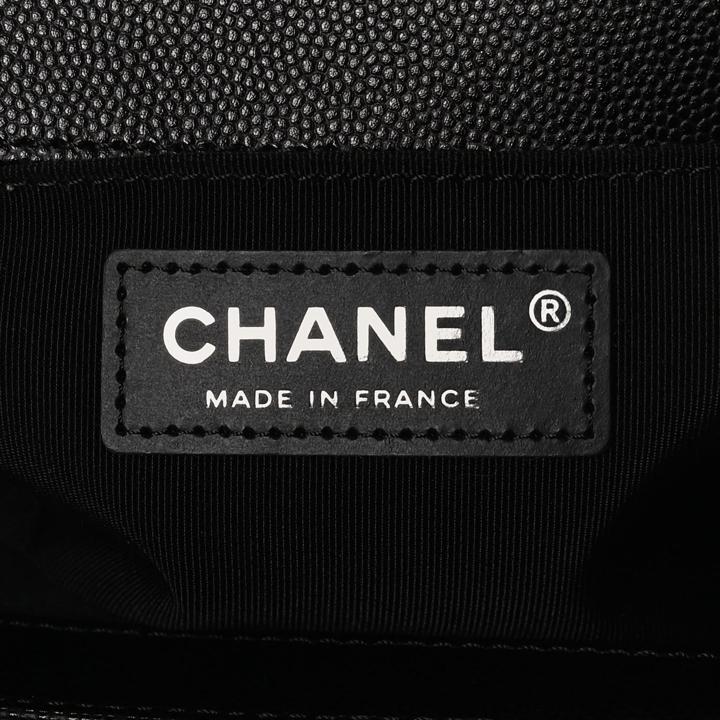 Caviar Quilted Medium Boy Flap Black