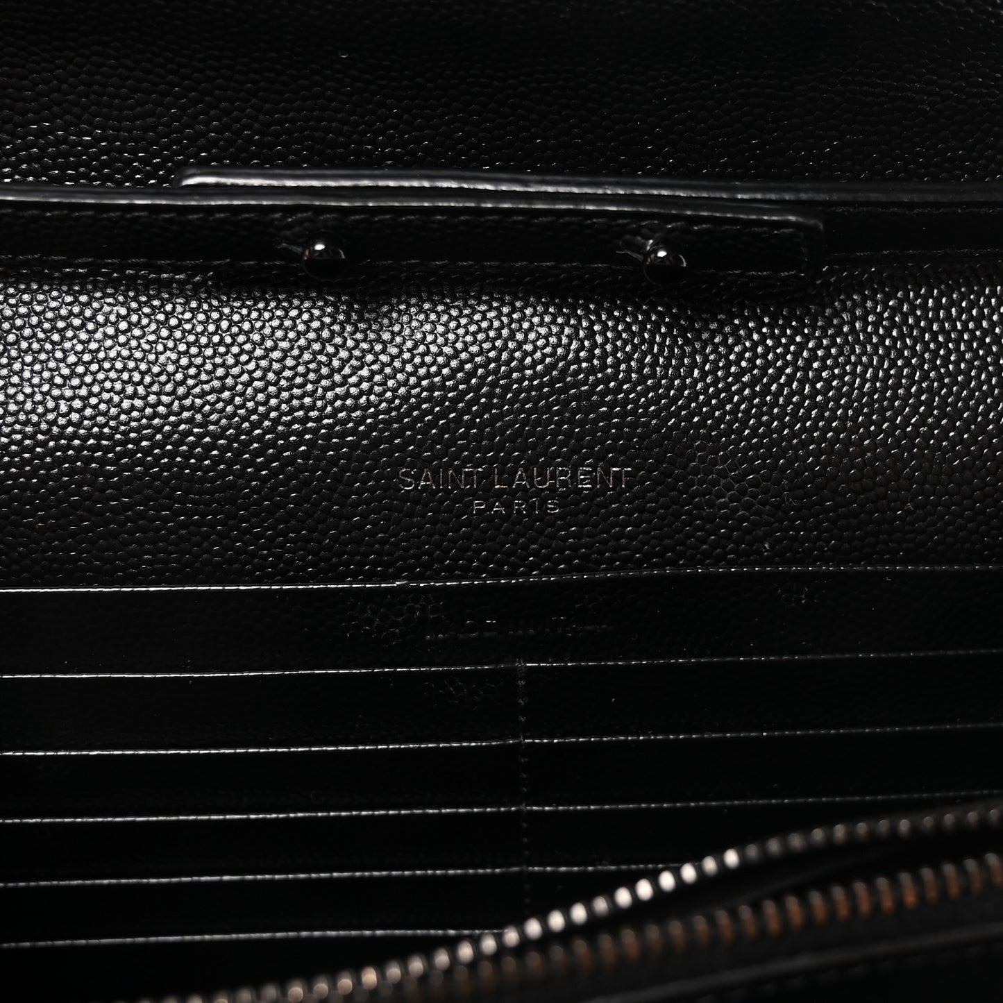 Grain De Poudre Matelasse Chevron Monogram Monochrome Chain Wallet Black