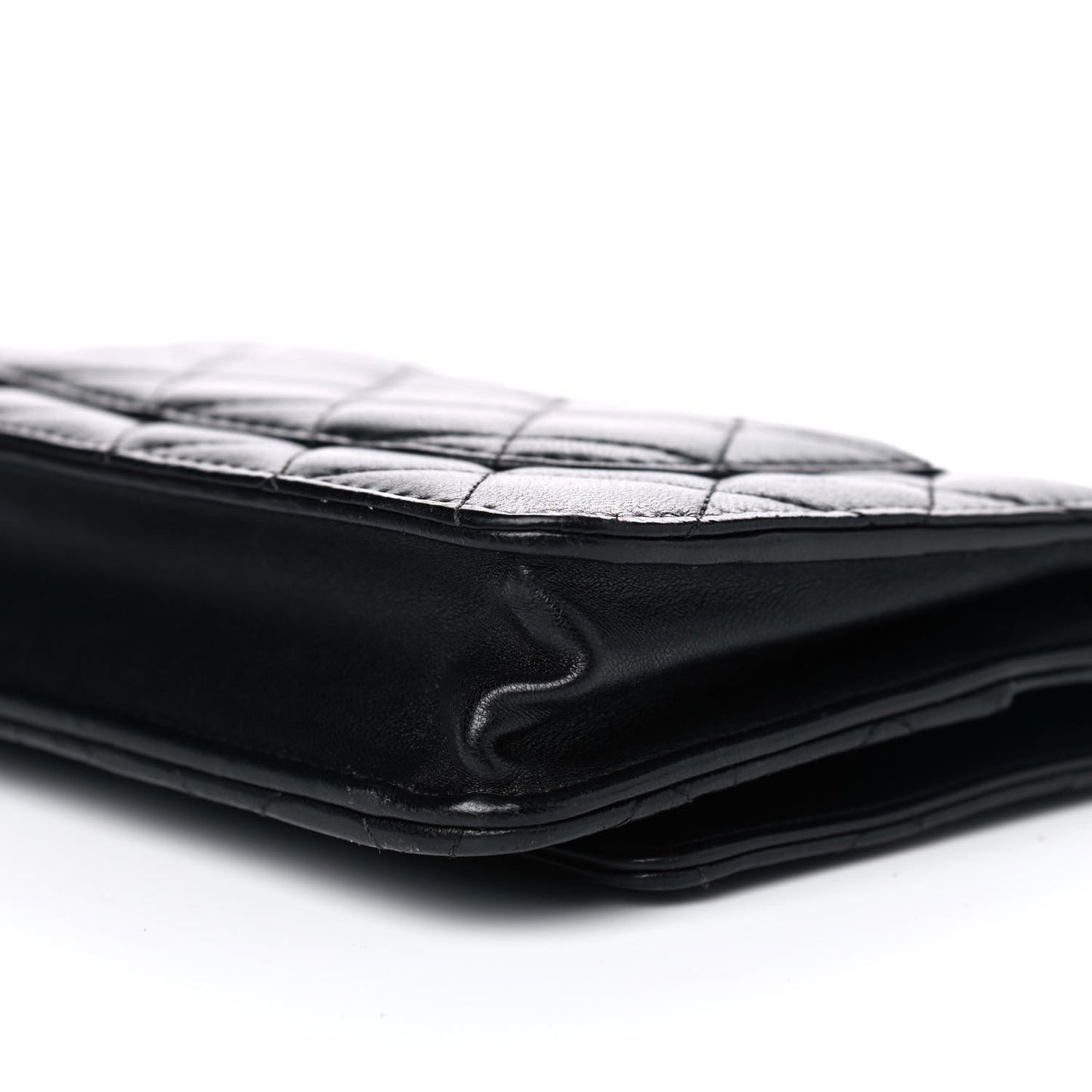 Lambskin Quilted Wallet On Chain WOC Black