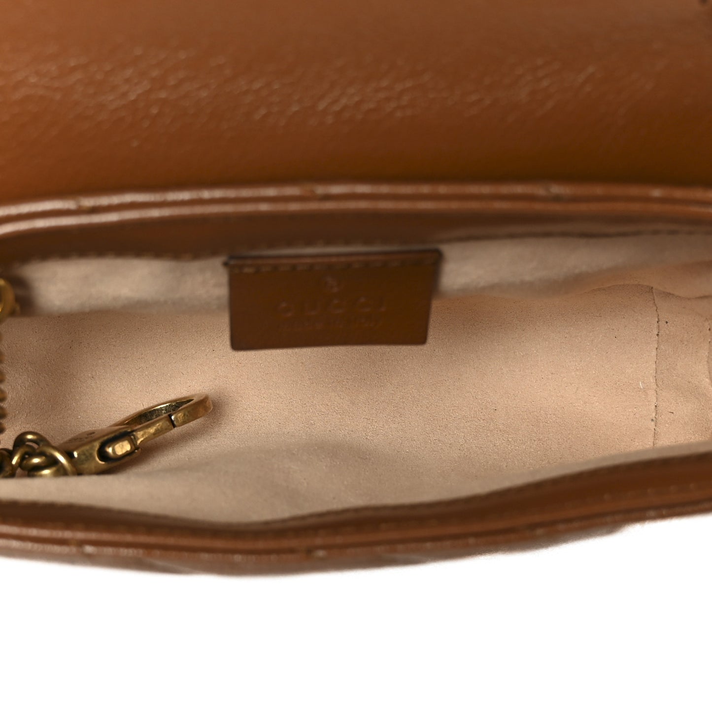 Azalea Calfskin Matelasse Diagonal Super Mini GG Marmont Shoulder Bag Cuir