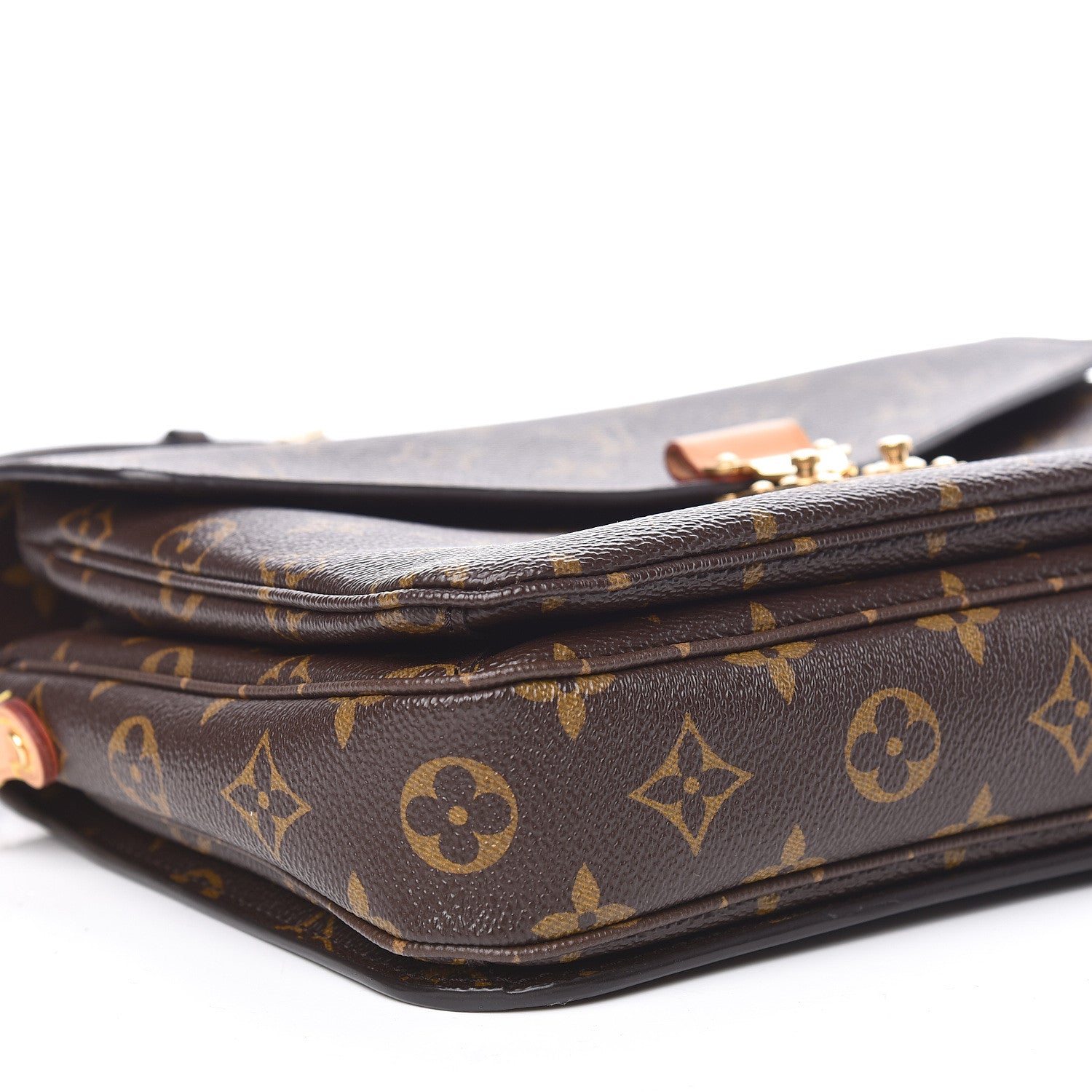 Louis Vuitton Monogram Pochette Metis 8 of 10
