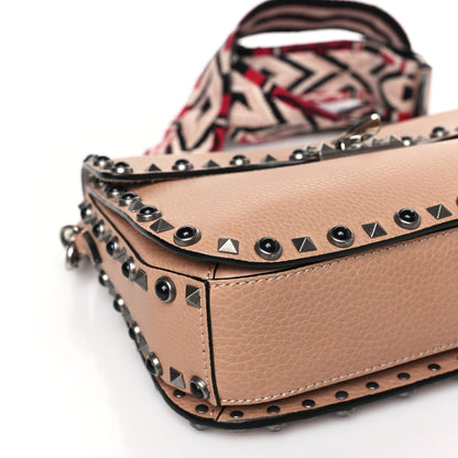 Valentino Garavani Grained Calfskin Onyx Medium Guitar Strap Rockstud Rolling Flap Saddle Bag Soft Noisette 7 of 8