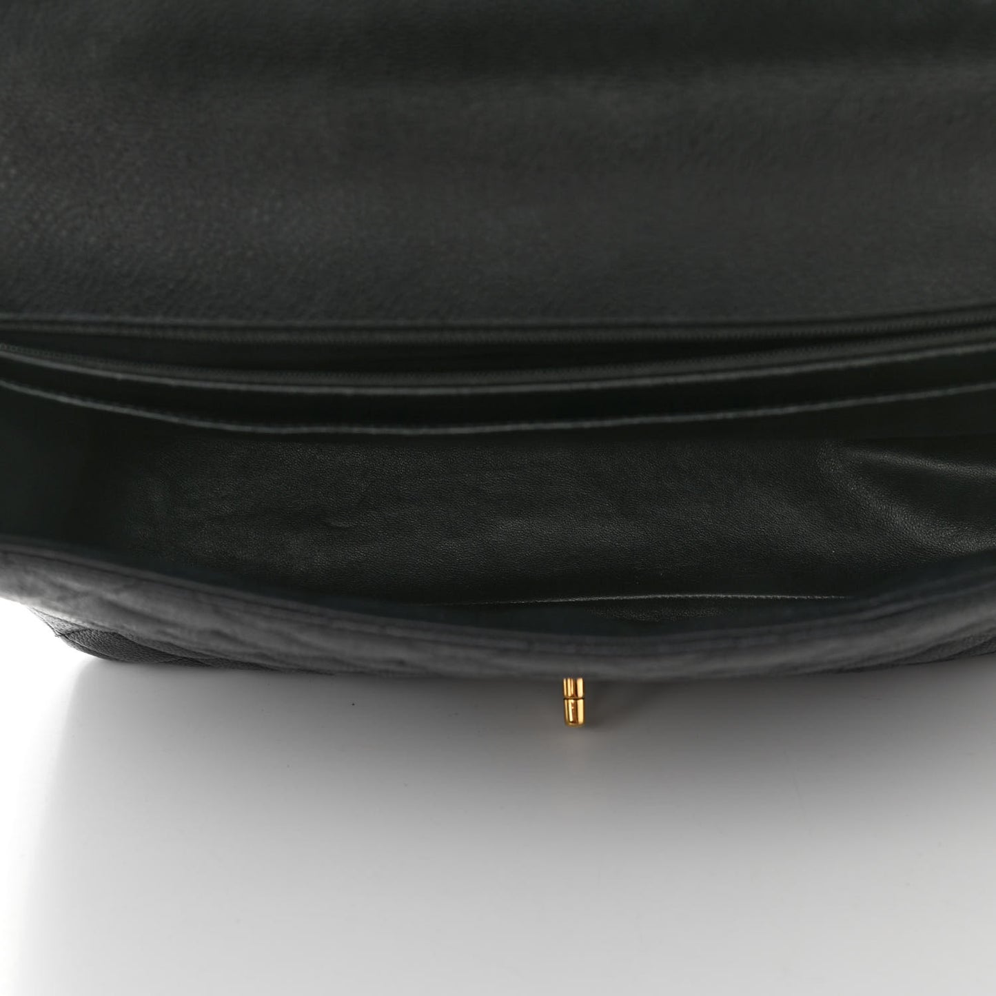 Caviar Quilted Maxi Single Flap Black