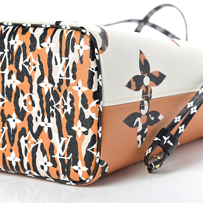 Louis Vuitton Monogram Giant Jungle Neverfull MM Ivory 9 of 10