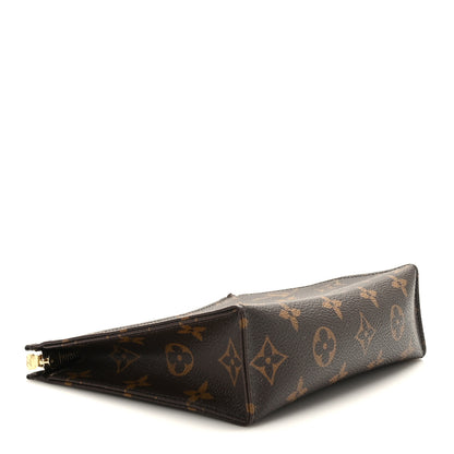 Louis Vuitton Monogram Toiletry Pouch 19 4 of 9