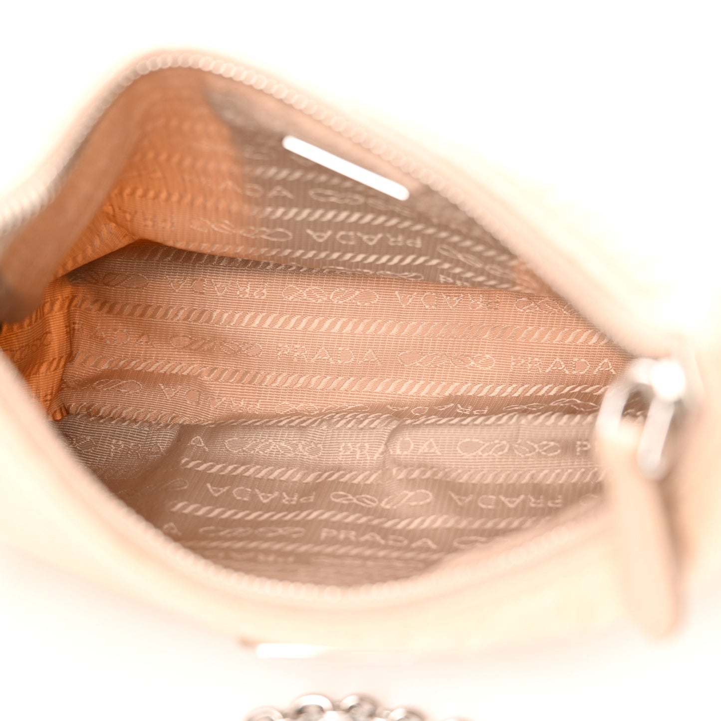 Nylon Saffiano Re-Edition 2005 Shoulder Bag Cammeo