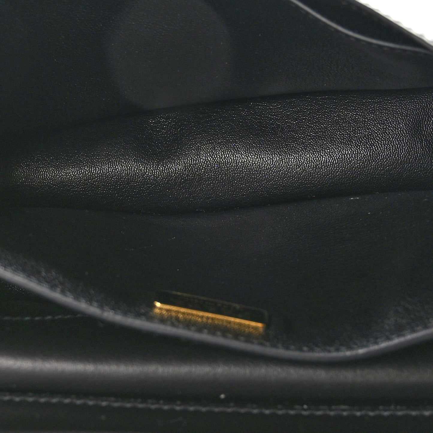 City Calf Saffiano Cahier Bag Black