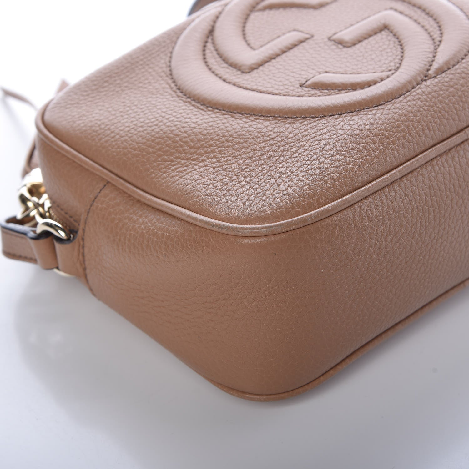 Gucci Pebbled Calfskin Small Soho Disco Bag Camelia 8 of 13