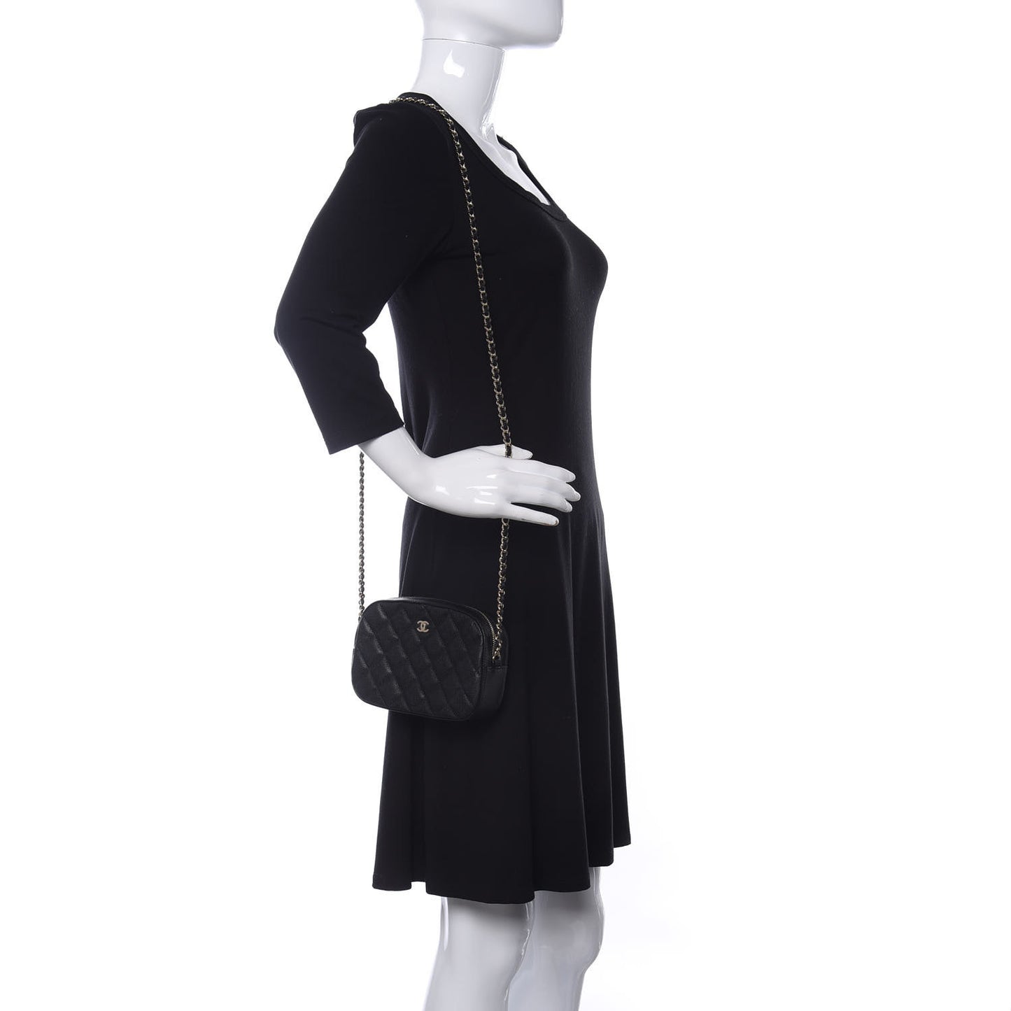 Caviar Quilted Vanity With Chain Black